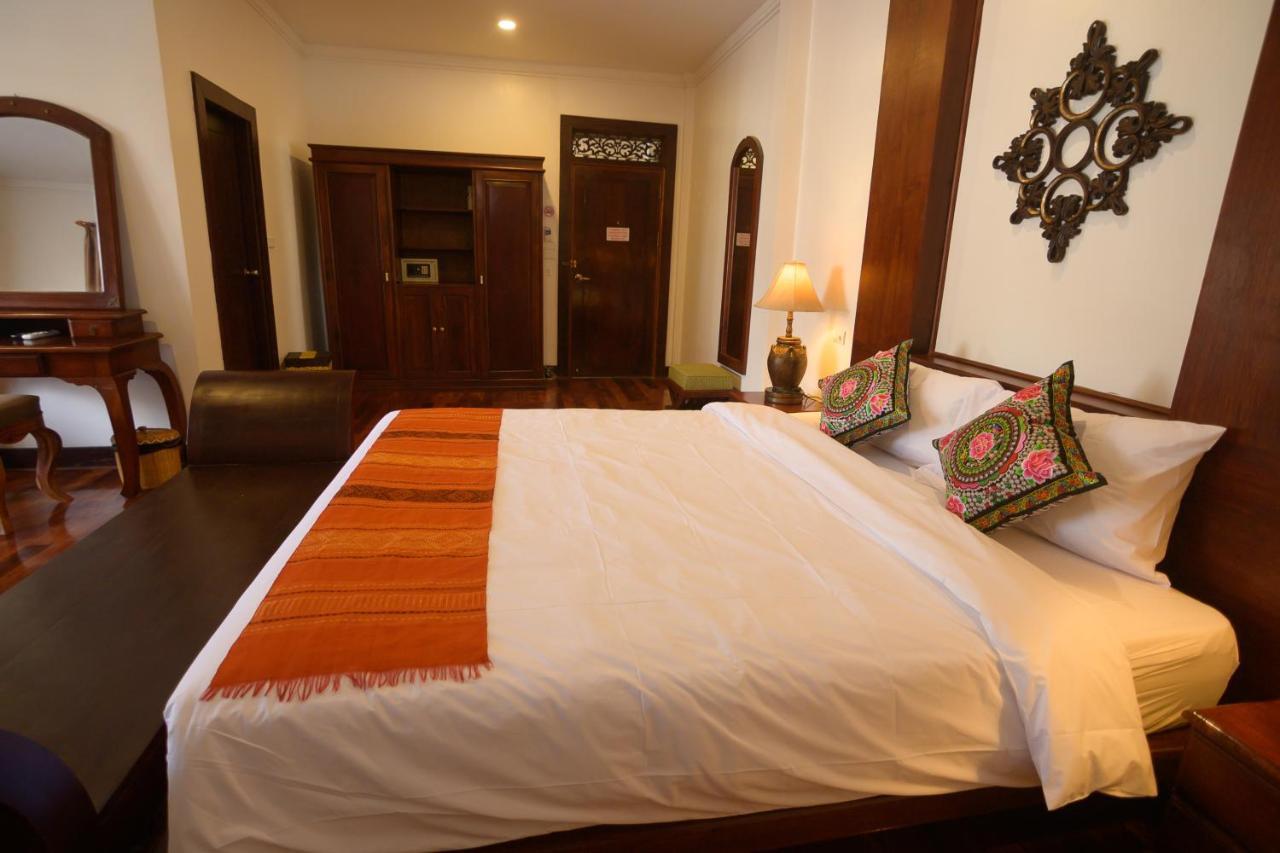 Lux Hotel Λουάνγκ Πραμπάνγκ Εξωτερικό φωτογραφία